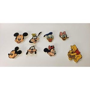 Vintage Color Plastic Disney Pins Lot Micky Minnie Goofy Pluto Donald Daisy Pooh